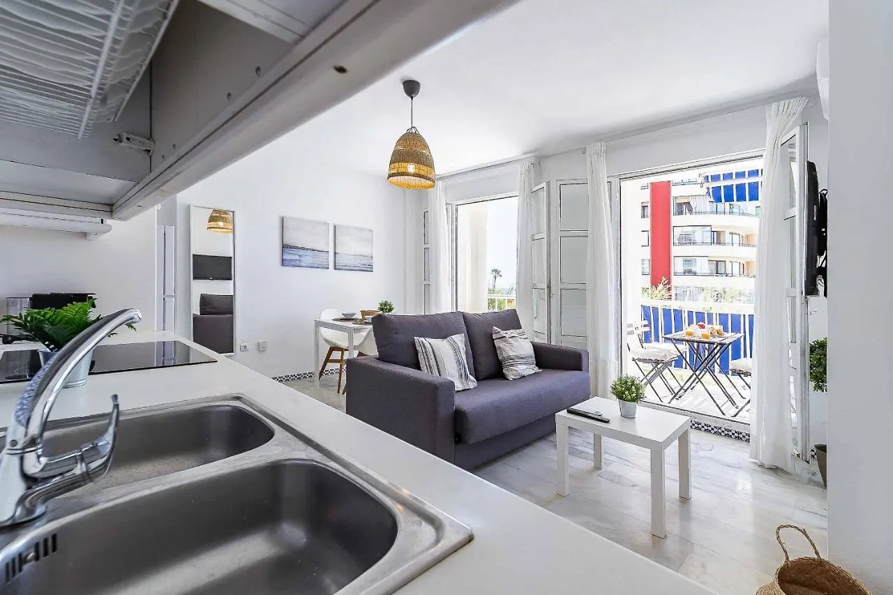 Apartment Sur Suites Astigi Vista Mar Spain
